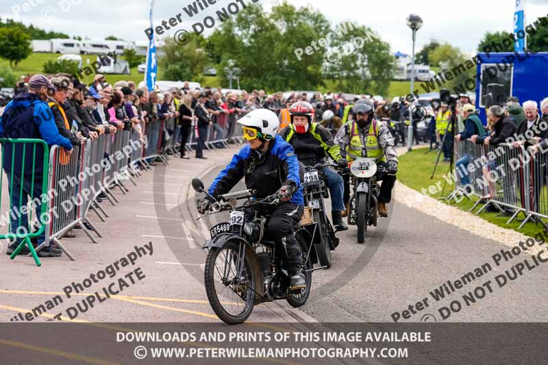 Vintage motorcycle club;eventdigitalimages;no limits trackdays;peter wileman photography;vintage motocycles;vmcc banbury run photographs